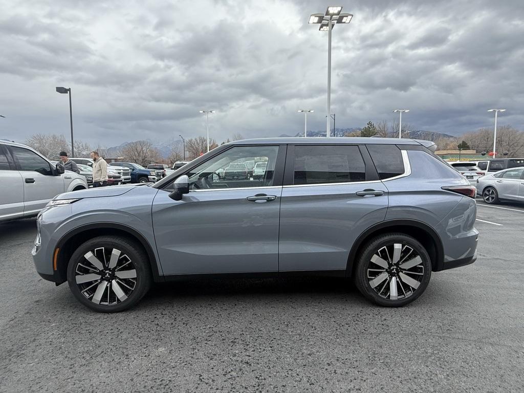 new 2026 Mitsubishi Outlander car, priced at $40,275