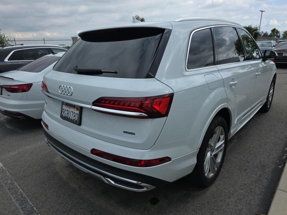used 2023 Audi Q7 car, priced at $36,689
