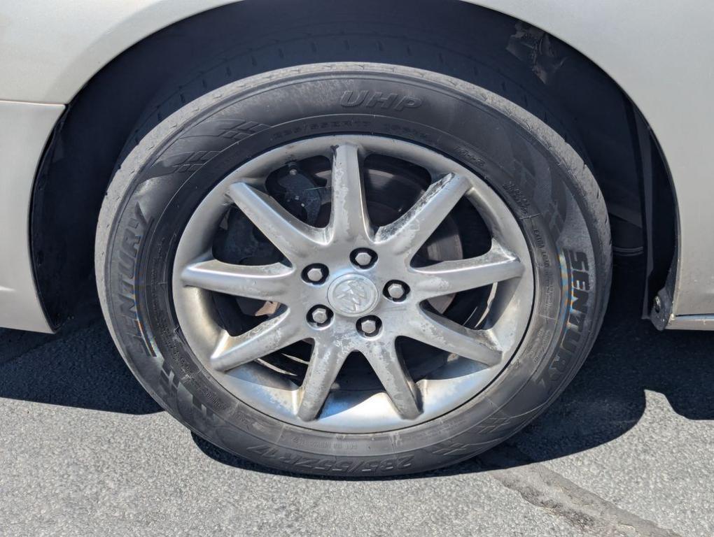used 2007 Buick Lucerne car, priced at $5,427