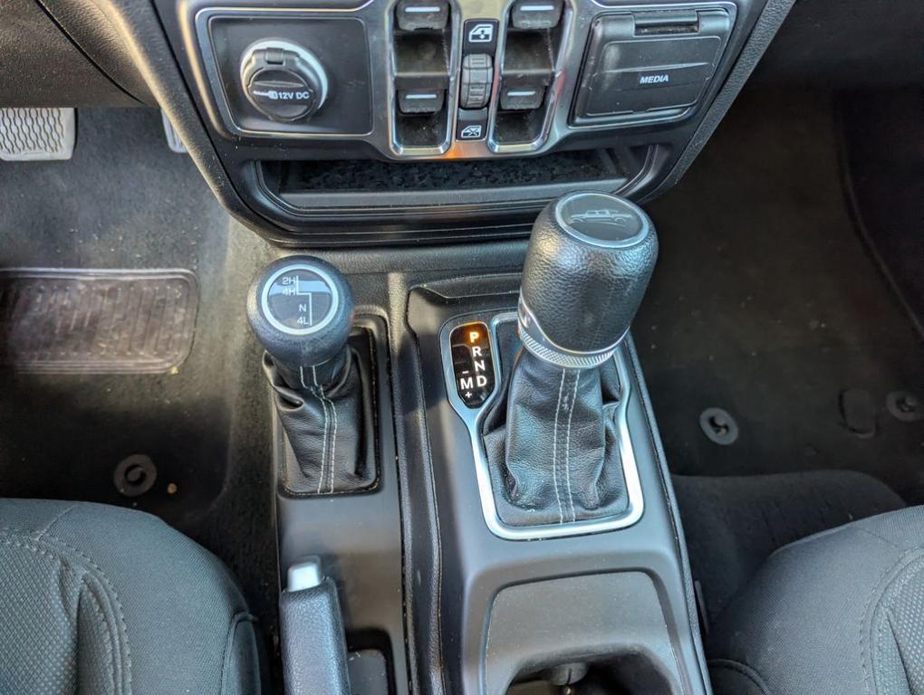 used 2023 Jeep Gladiator car, priced at $28,627