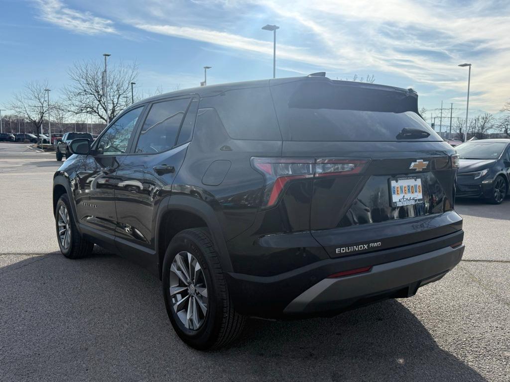 used 2025 Chevrolet Equinox car, priced at $26,011