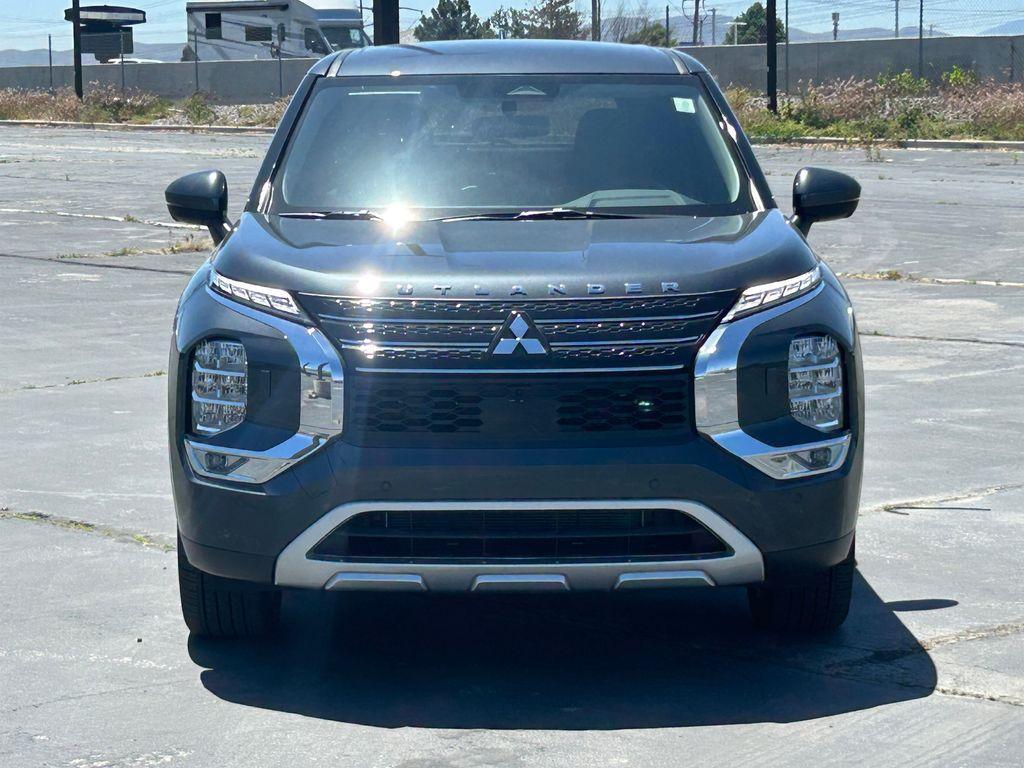 used 2025 Mitsubishi Outlander PHEV car, priced at $37,800