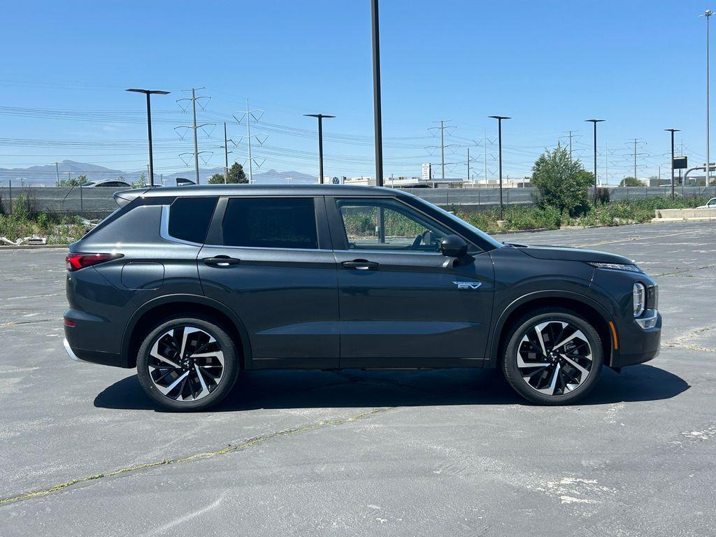used 2025 Mitsubishi Outlander PHEV car, priced at $37,800