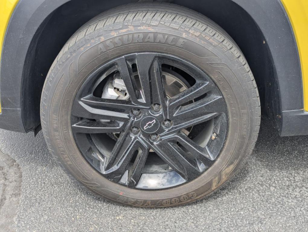 used 2024 Chevrolet Trax car, priced at $22,727