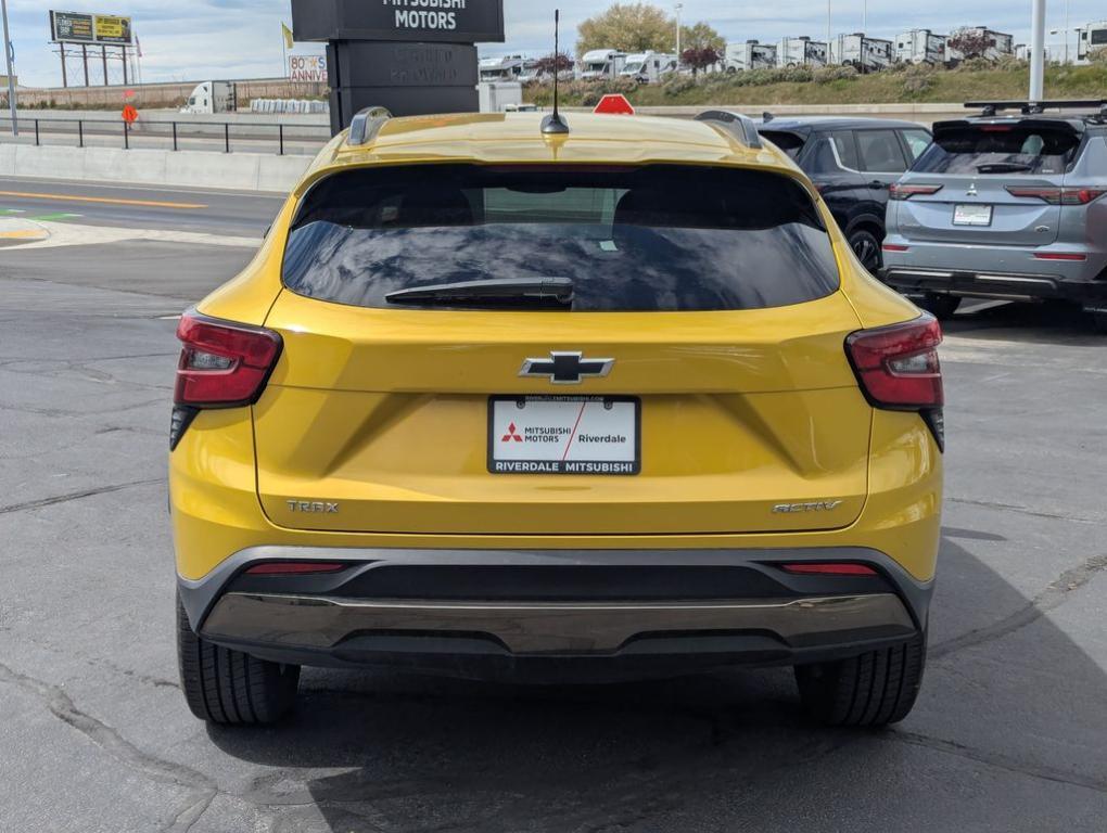used 2024 Chevrolet Trax car, priced at $22,727