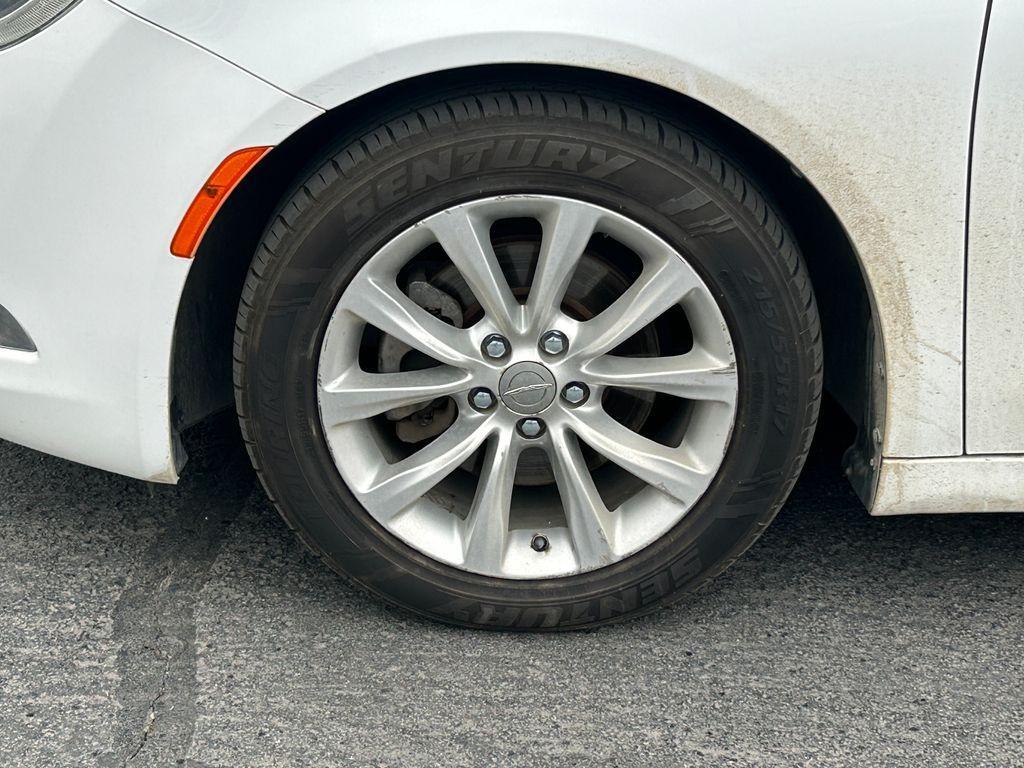 used 2015 Chrysler 200 car, priced at $3,988