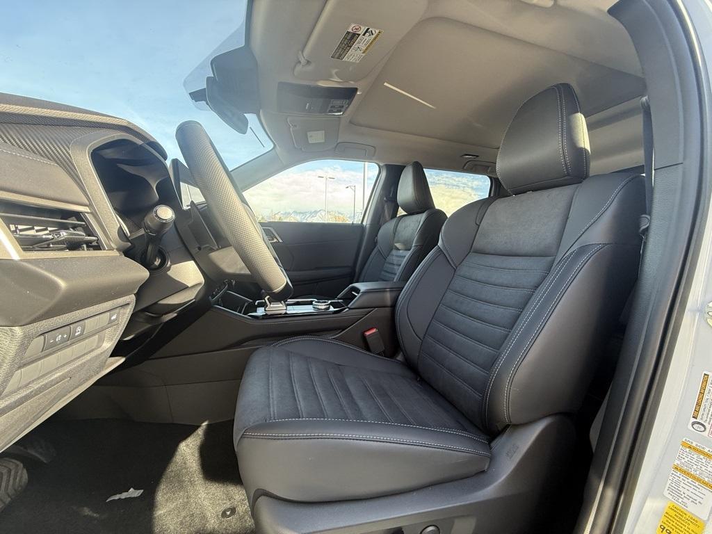 new 2026 Mitsubishi Outlander car, priced at $40,835