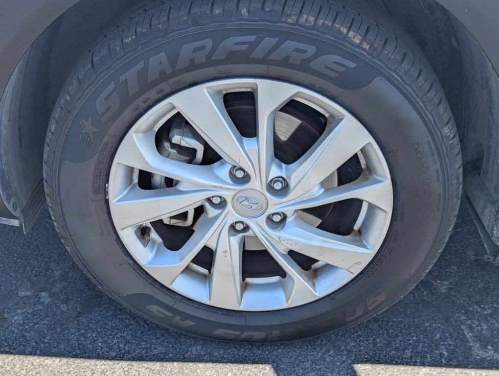 used 2021 Hyundai Tucson car, priced at $16,666