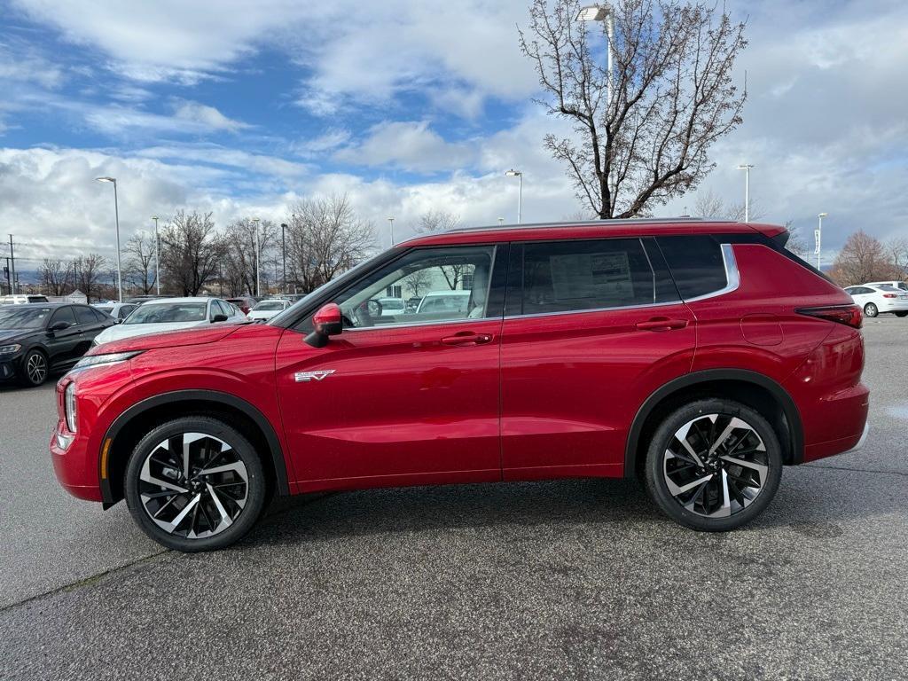 used 2025 Mitsubishi Outlander PHEV car, priced at $36,747