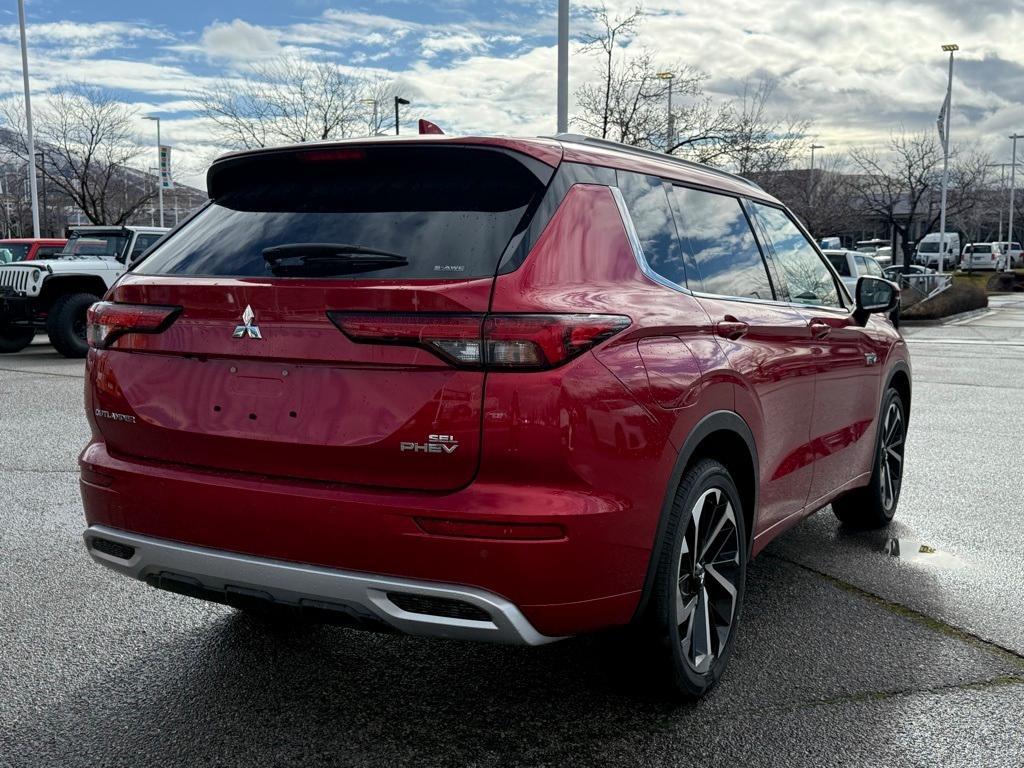 used 2025 Mitsubishi Outlander PHEV car, priced at $36,747