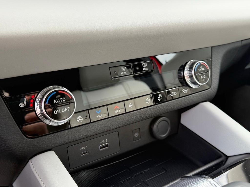 used 2025 Mitsubishi Outlander PHEV car, priced at $36,747