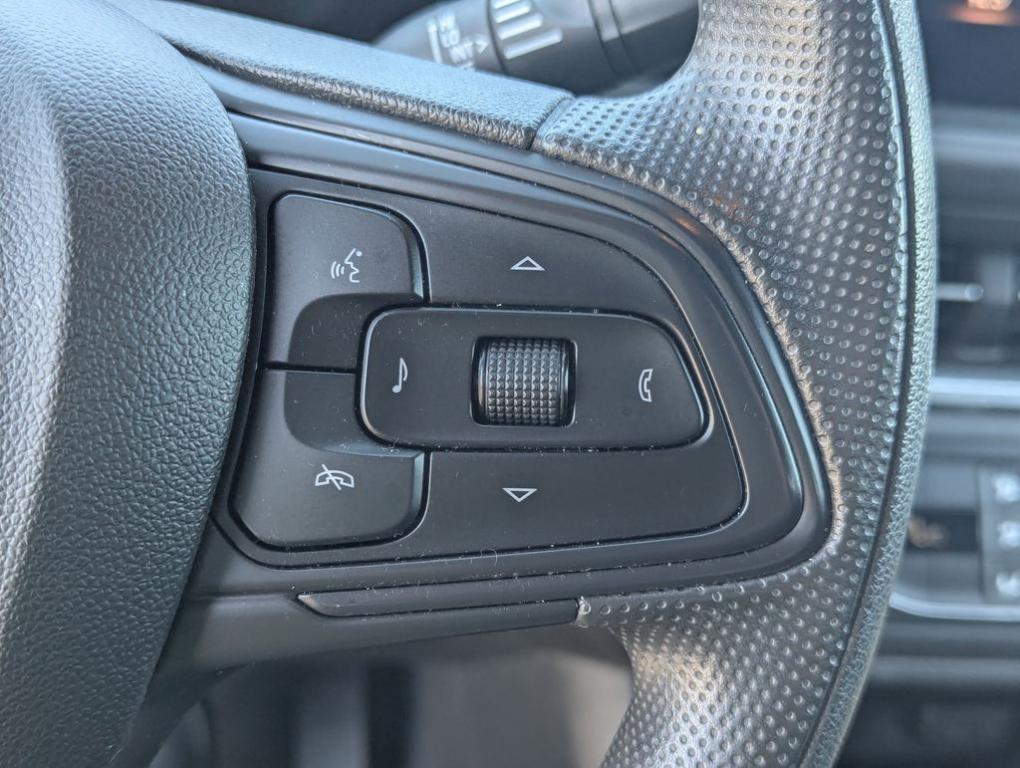 used 2025 Buick Envista car, priced at $22,366