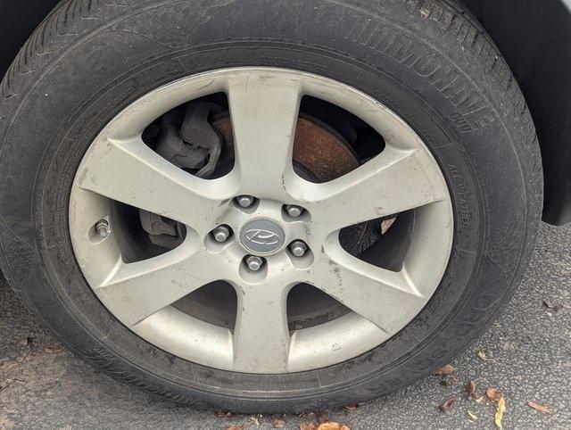 used 2007 Hyundai Santa Fe car, priced at $3,988