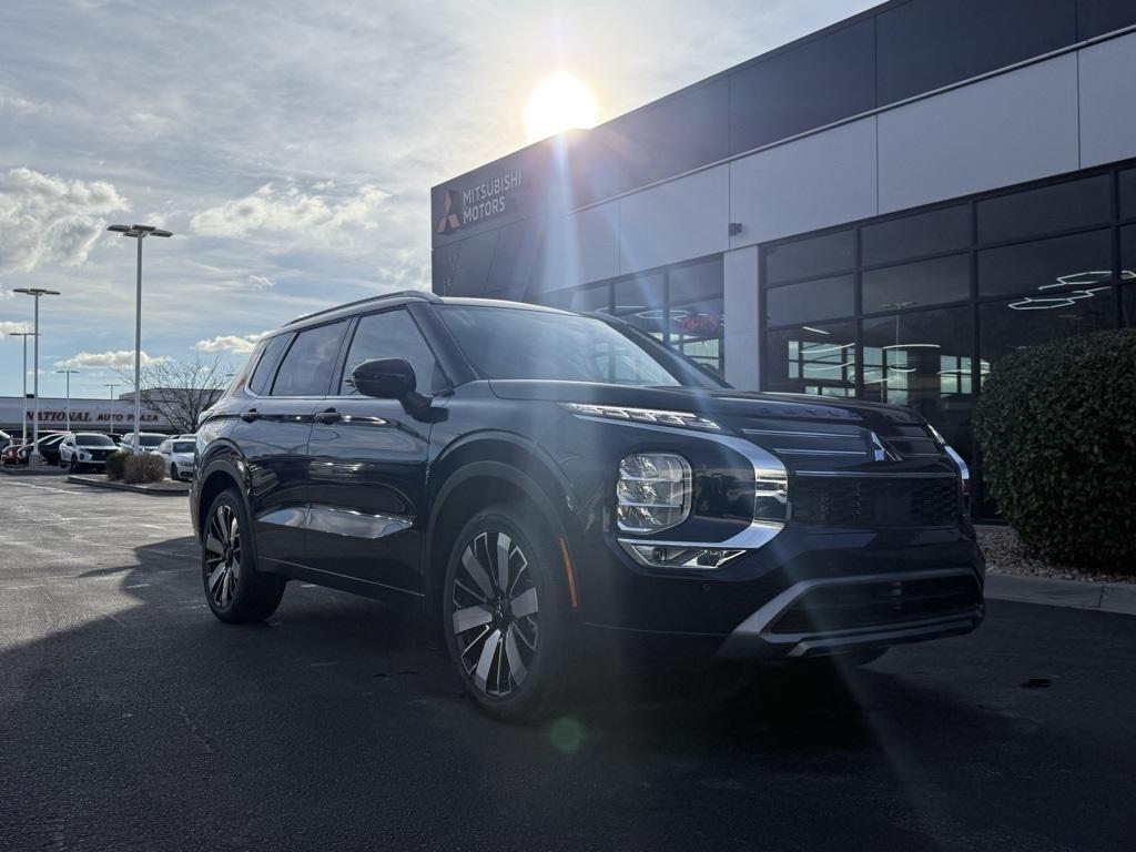 new 2026 Mitsubishi Outlander car, priced at $41,560