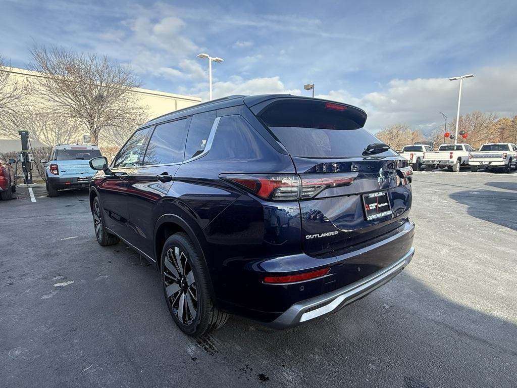 new 2026 Mitsubishi Outlander car, priced at $41,560