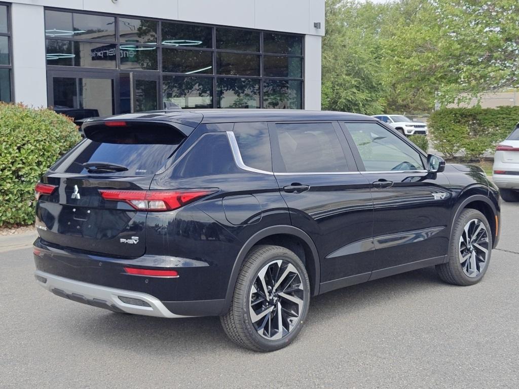 new 2025 Mitsubishi Outlander PHEV car, priced at $39,550