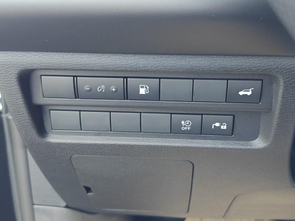 new 2025 Mitsubishi Outlander PHEV car, priced at $39,550