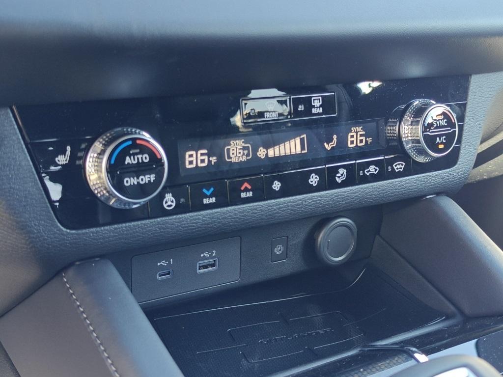 new 2025 Mitsubishi Outlander PHEV car, priced at $43,700