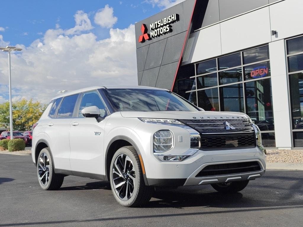new 2025 Mitsubishi Outlander PHEV car, priced at $39,960