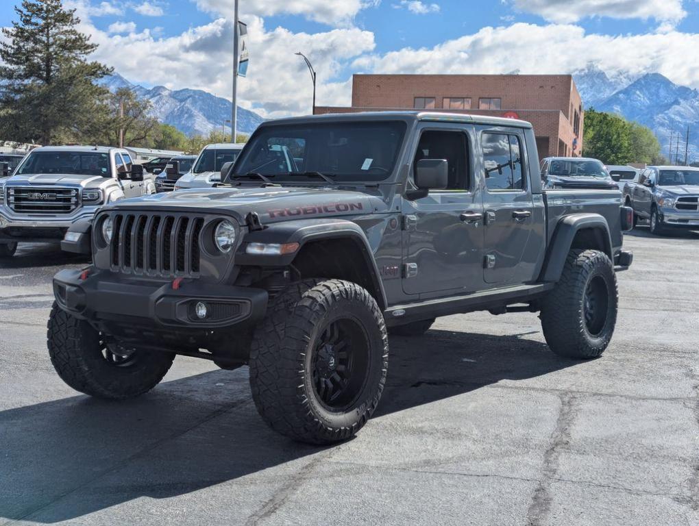 used 2023 Jeep Gladiator car, priced at $37,166