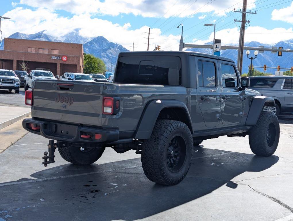 used 2023 Jeep Gladiator car, priced at $37,166