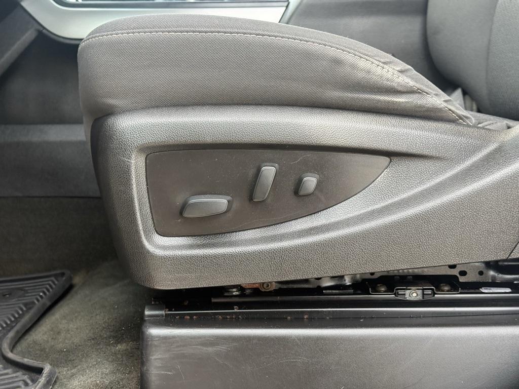 used 2016 Chevrolet Silverado 2500 car, priced at $34,442