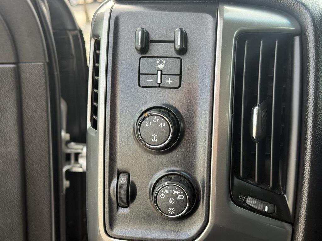 used 2016 Chevrolet Silverado 2500 car, priced at $34,442