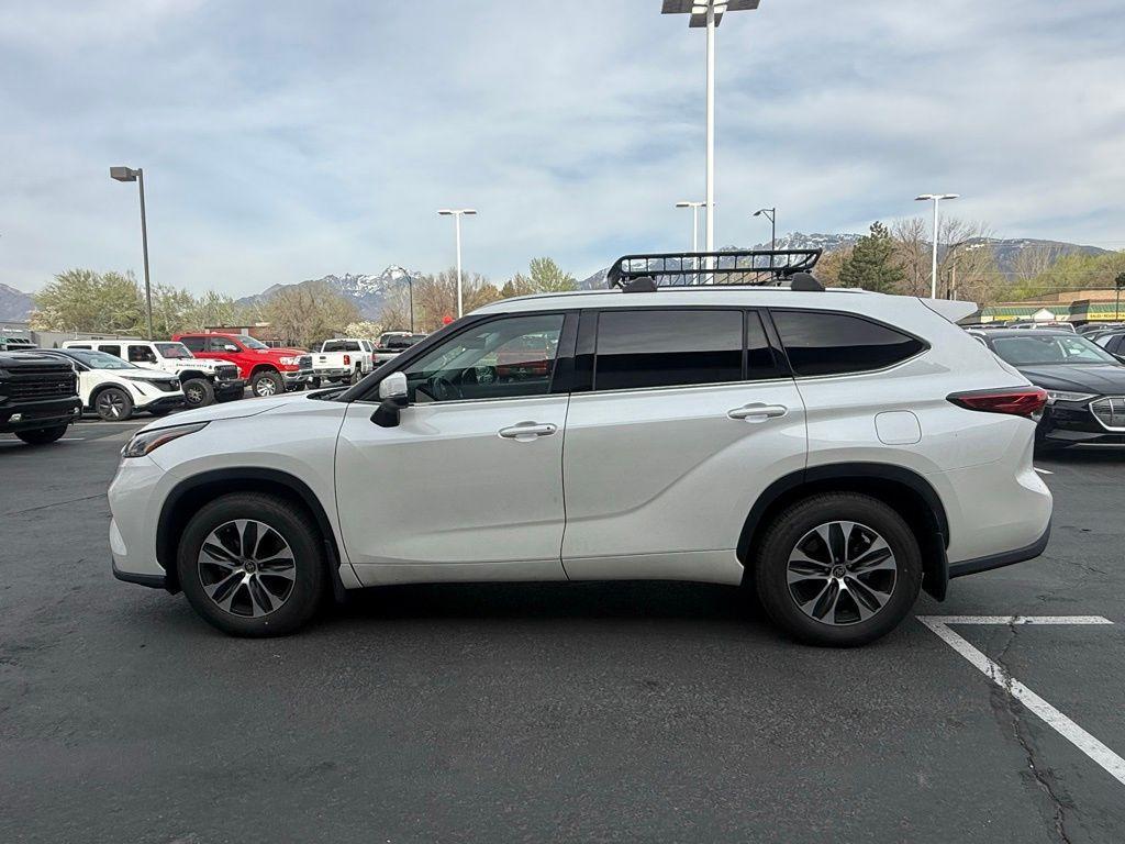 used 2021 Toyota Highlander car, priced at $29,188