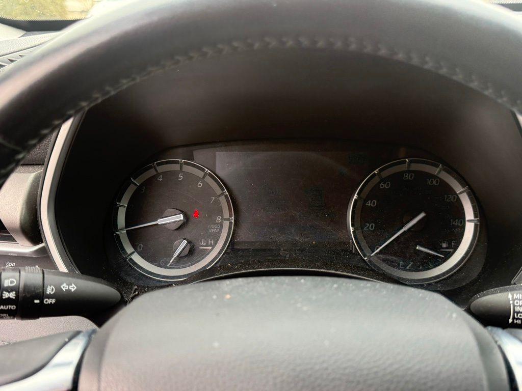 used 2021 Toyota Highlander car, priced at $29,188