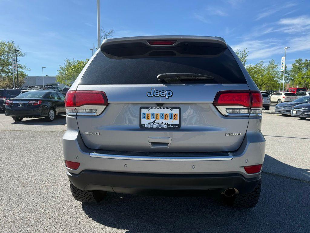 used 2021 Jeep Grand Cherokee car, priced at $20,428