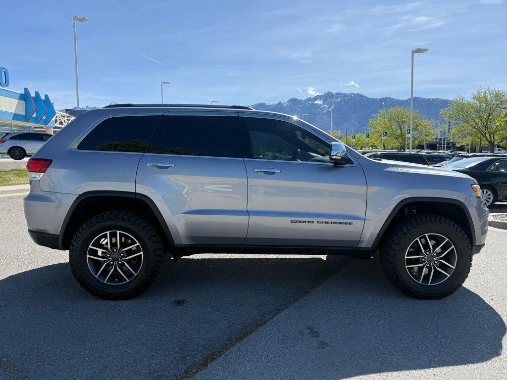 used 2021 Jeep Grand Cherokee car, priced at $20,428