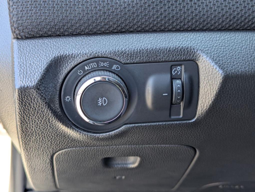 used 2015 Chevrolet Cruze car, priced at $9,166