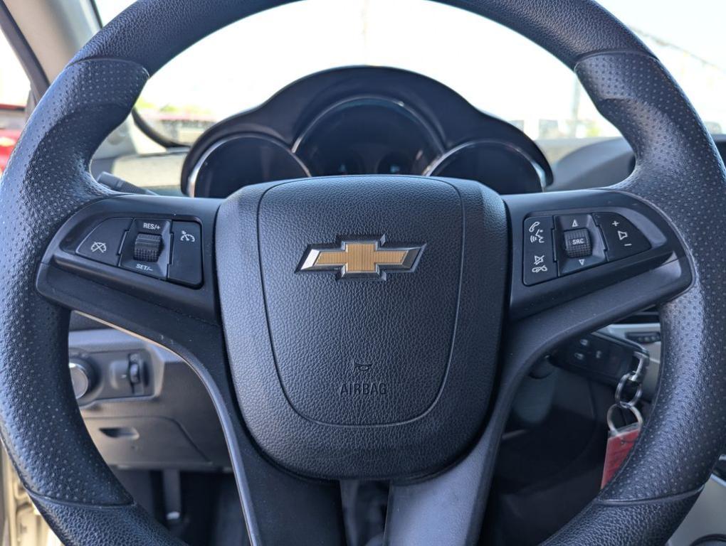 used 2015 Chevrolet Cruze car, priced at $9,166