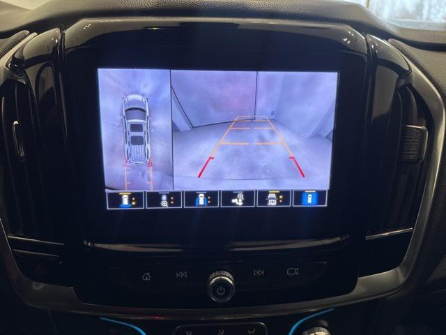 used 2023 Chevrolet Traverse car, priced at $31,995