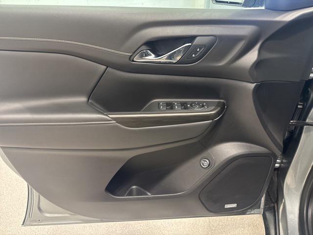 used 2023 GMC Acadia car, priced at $28,495