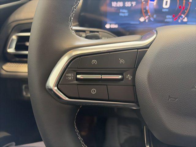 new 2026 Chevrolet Traverse car, priced at $42,280
