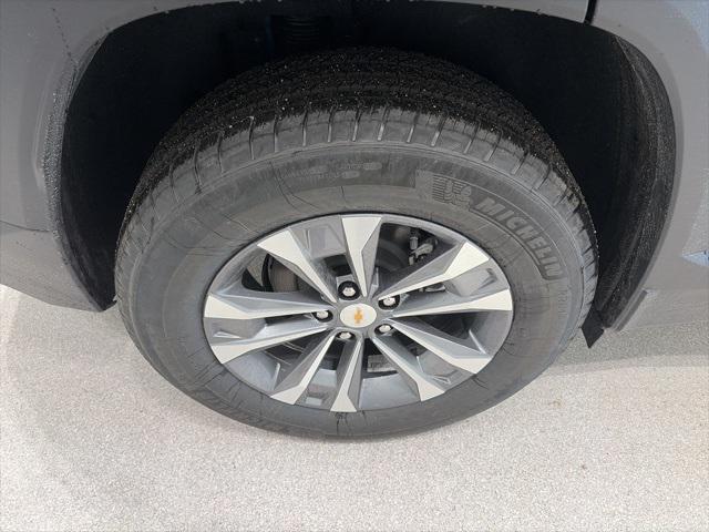 new 2026 Chevrolet Equinox car, priced at $32,234