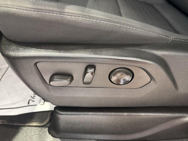 used 2022 Chevrolet Tahoe car, priced at $32,995