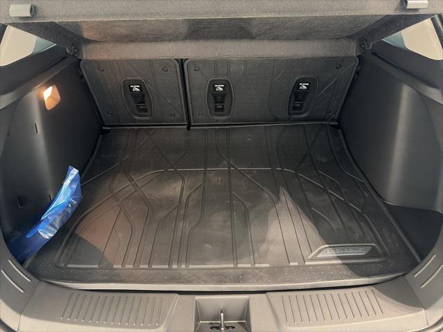 new 2026 Chevrolet Trax car, priced at $25,125