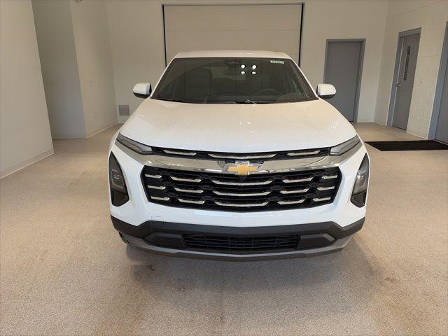 new 2026 Chevrolet Equinox car, priced at $30,462