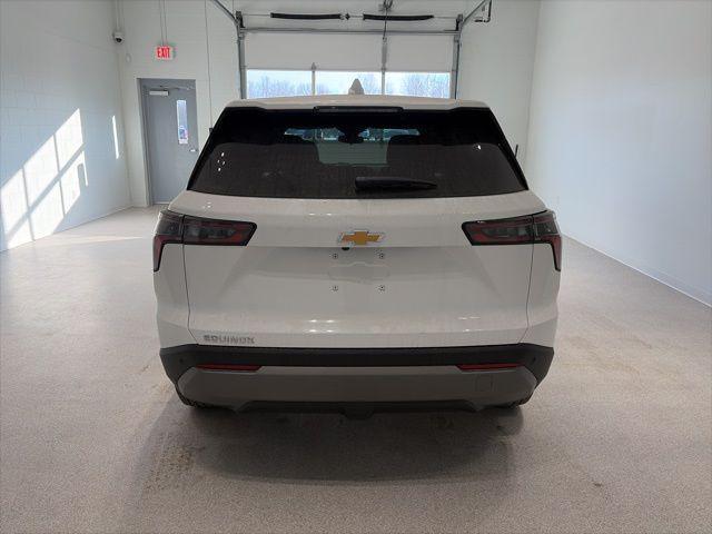 new 2026 Chevrolet Equinox car, priced at $30,462