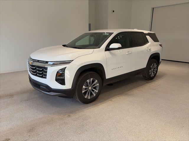 new 2026 Chevrolet Equinox car, priced at $30,462