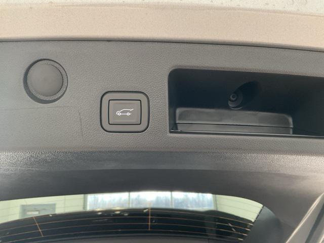 new 2026 Chevrolet Equinox car, priced at $30,454