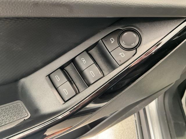 new 2026 Chevrolet Equinox car, priced at $30,454