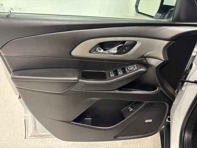 used 2019 Chevrolet Traverse car, priced at $19,685