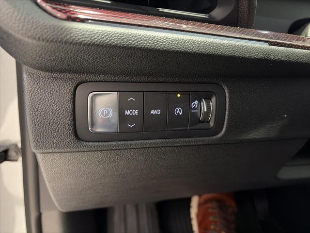 new 2026 Chevrolet Traverse car, priced at $48,661