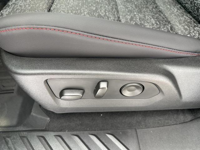 new 2026 Chevrolet Colorado car, priced at $43,290