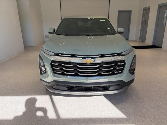 new 2026 Chevrolet Equinox car, priced at $33,112