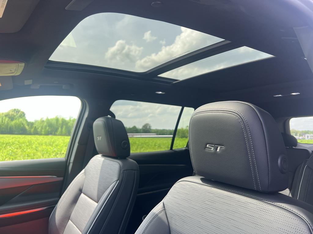 new 2026 Buick Enclave car, priced at $58,690