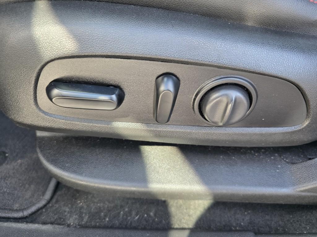 used 2021 Chevrolet Blazer car, priced at $25,995